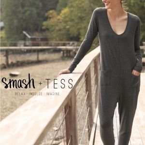 Smash and Tess XL Grey Romper